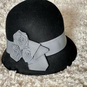 Cute 30s style wool hat